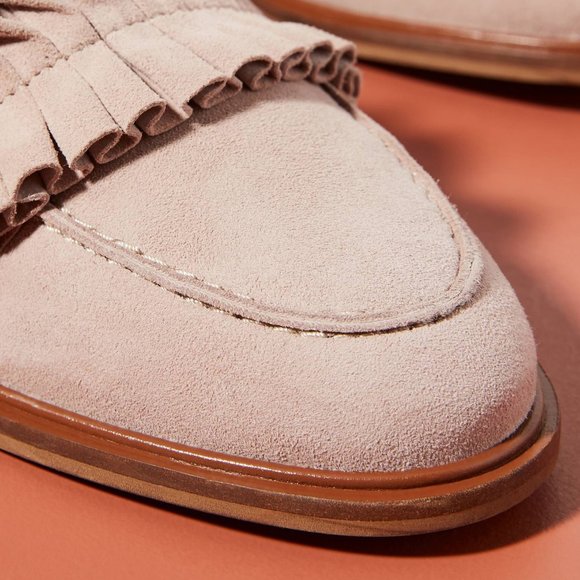 Anthropologie Liendo by Seychelles Ruffled Loafers - Picture 3 of 11
